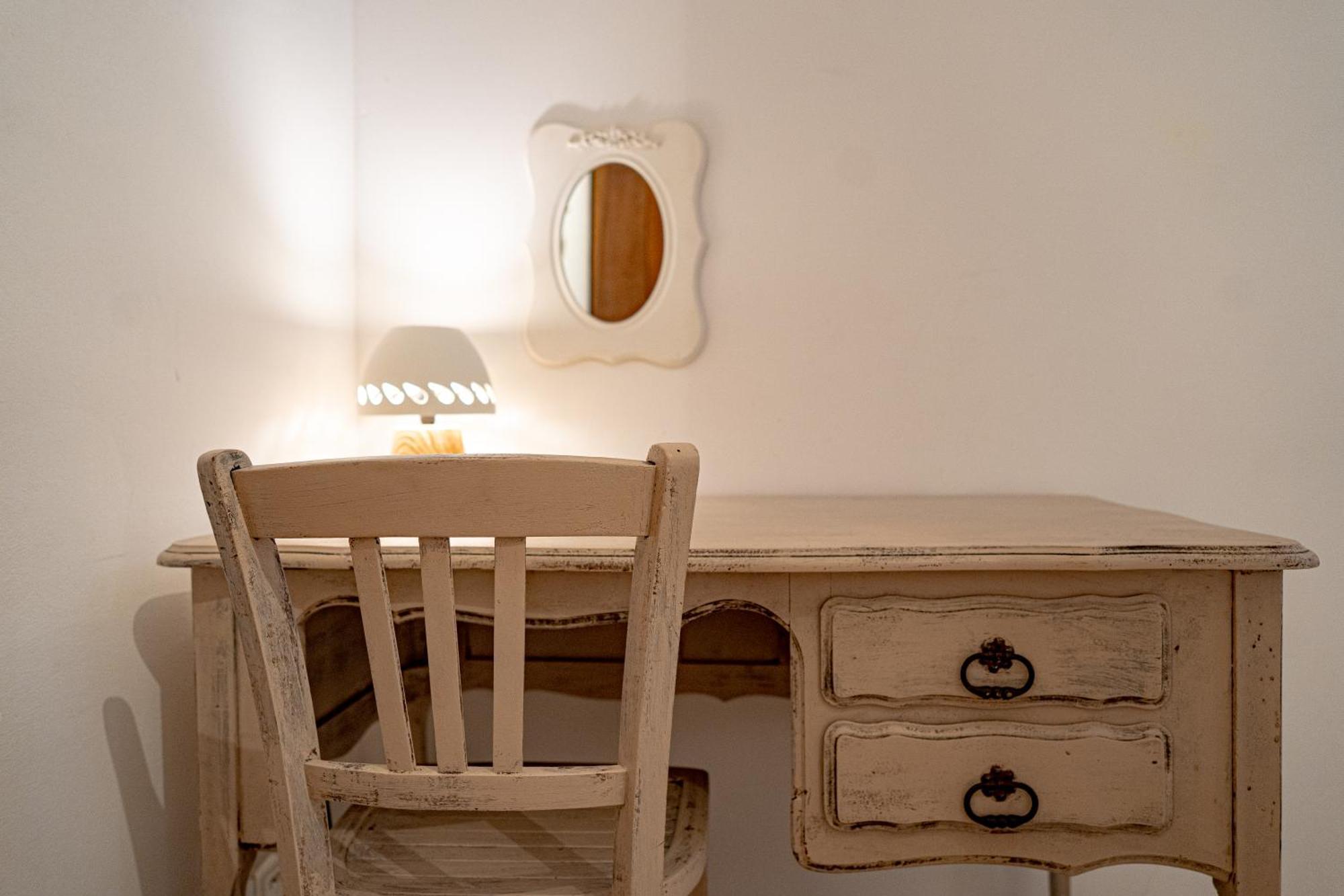 O Coeur Des Ocres Apartment Roussillon  Ngoại thất bức ảnh