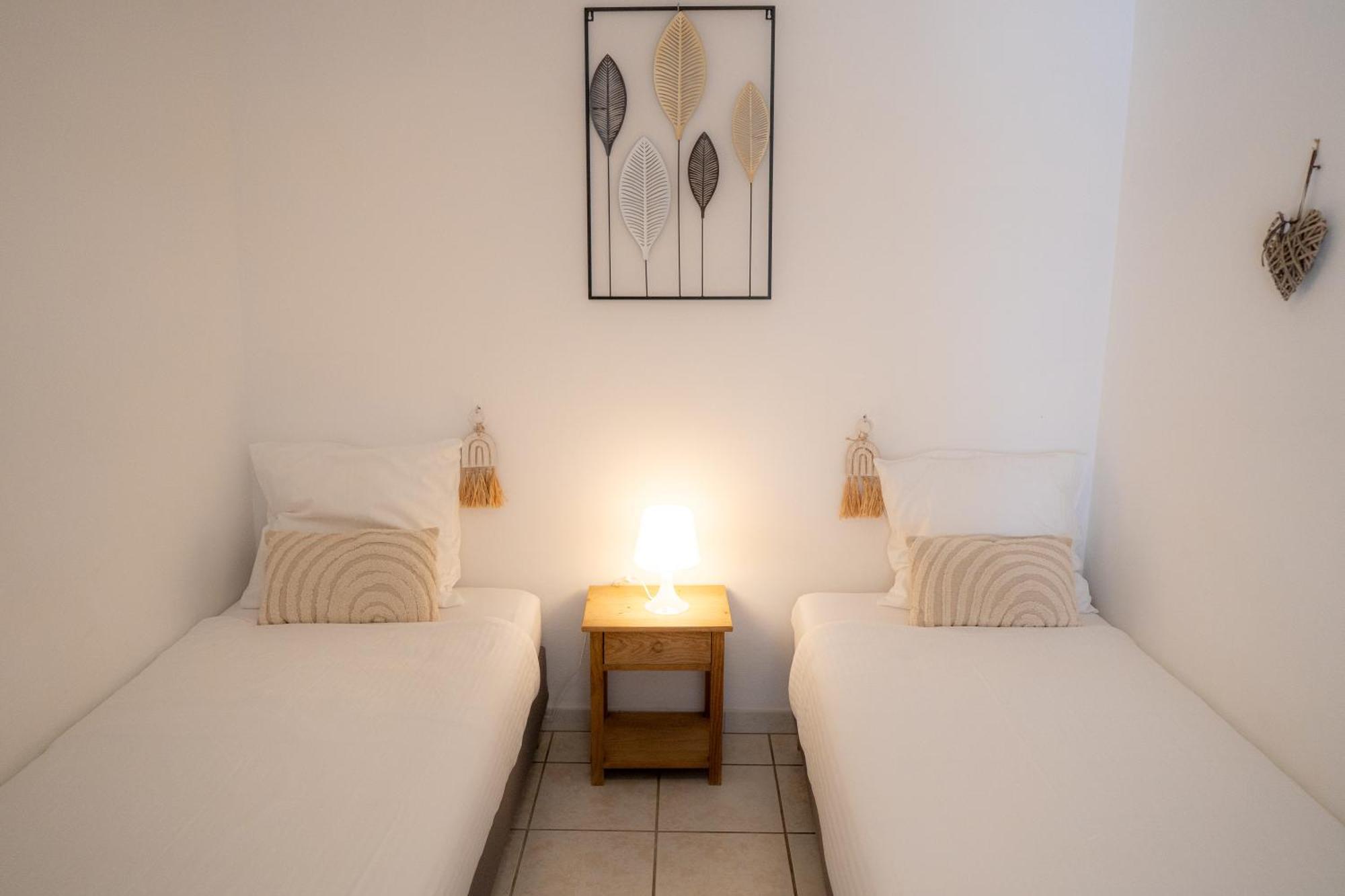 O Coeur Des Ocres Apartment Roussillon  Phòng bức ảnh